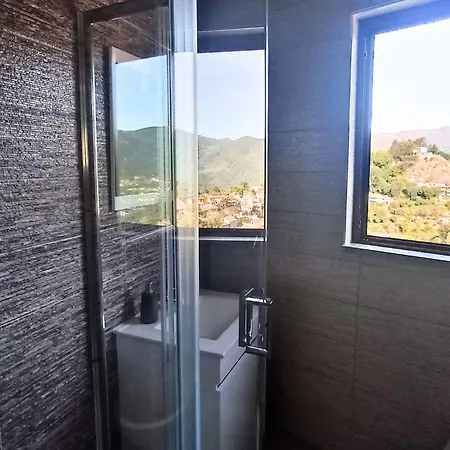 Casa Da Laija By Interhome Daire Cova