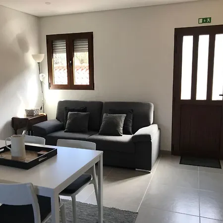 Casa Da Laija By Interhome Daire