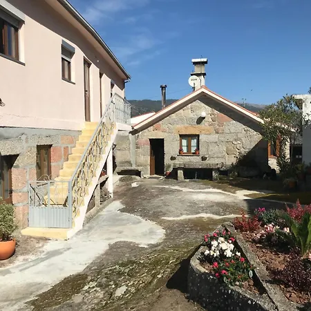 아파트 Casa Da Laija By Interhome Cova