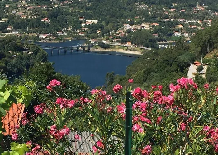 아파트 Casa Da Laija By Interhome Cova